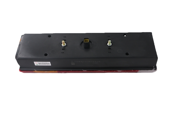 WG9925810001 SINOTRUK HOWO A7 SITRAK 트럭 부품 플라스틱 소재로 된 뒷 꼬리 램프