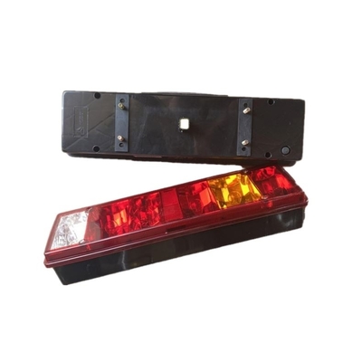 표준 Sinotruk HOWO 트럭 예비 부품 꼬리 램프 WG9200810009 WG9200810010