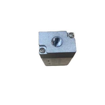 HOWO A7 12JS160T-1703052 밸브 싱글 H 회색