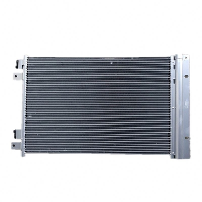 시노트룩 호우 A7 트럭 부품 공기 냉각 콘덴서 WG1664820116 OEM 표준